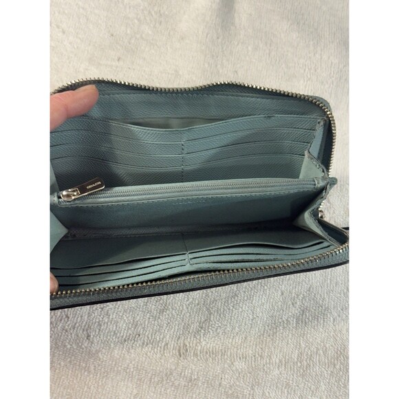 Coach Factory Wallet 6.75X3.75x2” Teal Leather Zip Around - Picture 3 of 11